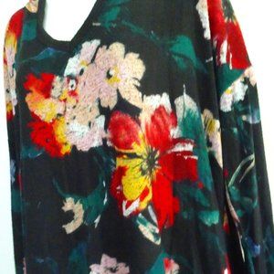 Ladies Super Soft Hoodie-NWT-Size XL